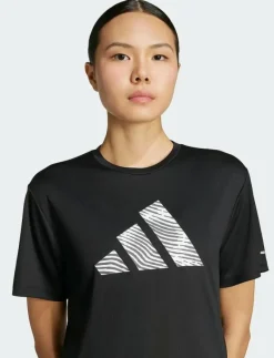 adi365 E BL T W - T-shirts & Toppar