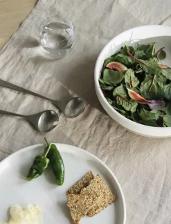 Agnes serveringsfat sand / white - Serveringsfat & Uppläggningsfat