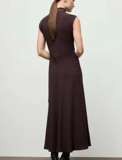 A-line turtleneck dress - Midiklänningar