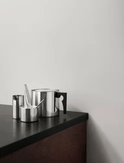 Arne Jacobsen tekanna 1.25 l. steel - Tekannor