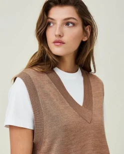 Audrina Merino Wool/Silk Blend Knitted Vest - Stickade västar