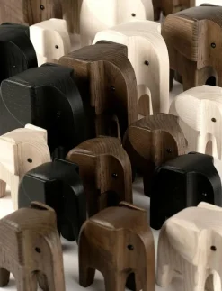 Baby elephant - Träfigurer