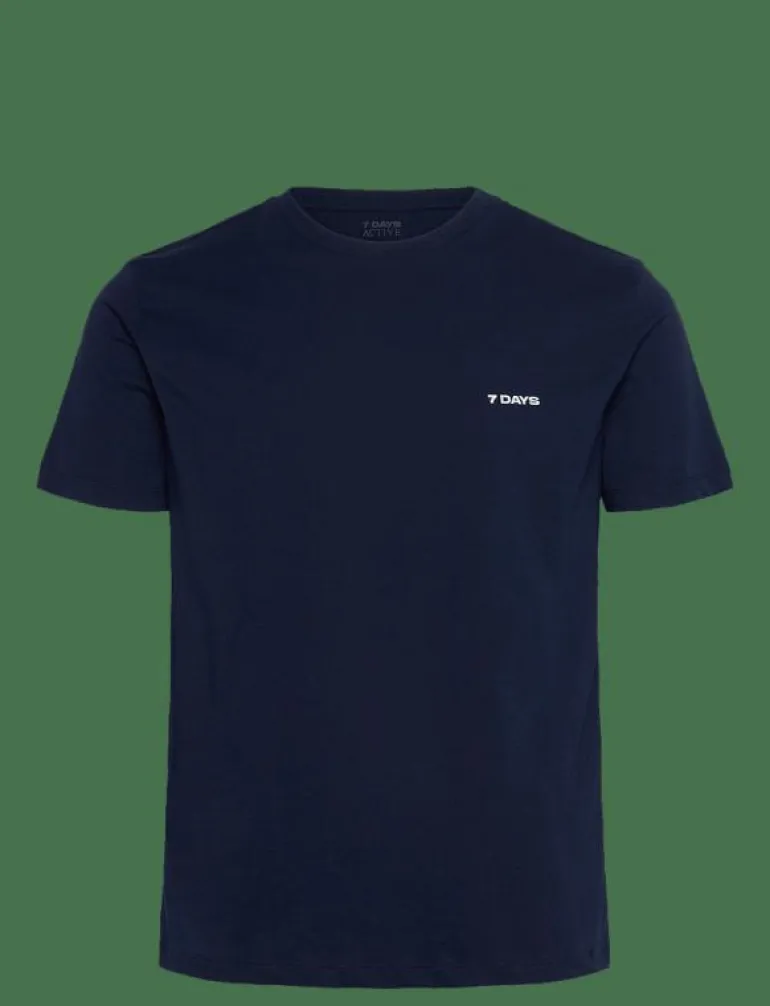 Basic Tee - T-Shirts