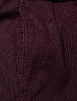 BELTED PLEAT CHINOS - Chinos