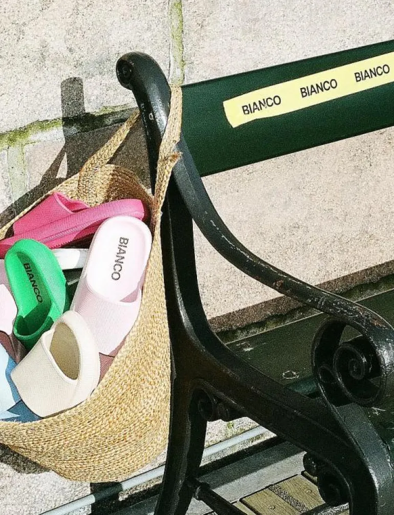BIAJULIA Slipper - Sandaler