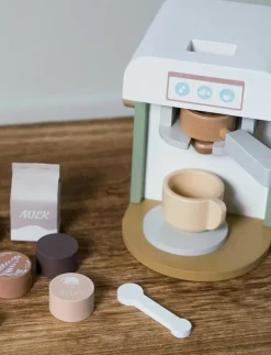 COFFEE MACHINE WOOD XL IN GIFT BOX 14 PARTS - Leksakskök & Tillbehör
