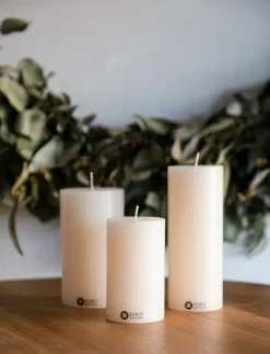 Coloured Handcrafted pillar Candle - Blockljus