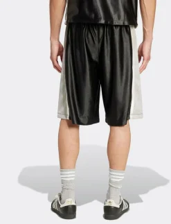 CUTLINE SHORT - Casual shorts
