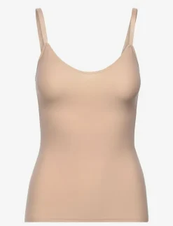 DECOY shapewear top. - Toppar