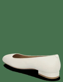 Emellie Nappa Leather Ballet Flat - Ballerinas