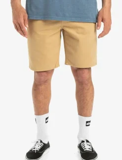 EVERYDAY CHINO LIGHT SHORT - Casual shorts