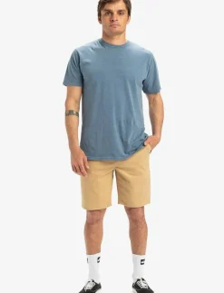 EVERYDAY CHINO LIGHT SHORT - Casual shorts