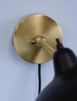 Futura Wall lamp Black/Brass - Vägglampor