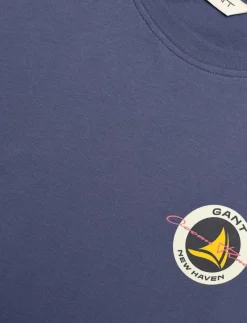 GANT SAILING GRAPHIC T-SHIRT - Kortärmade