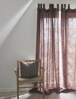Ivalo Curtain 140x230 cm w/loops - Gardinlängd