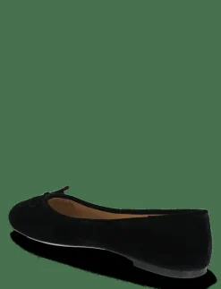 Jayna III Velvet Flat - Ballerinas