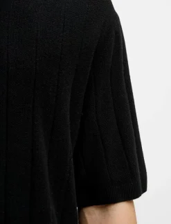 JORVARENNA KNIT SS SPLIT NECK - Kortärmade pikéer