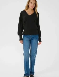 KAlone v-neck Pullover - Stickat