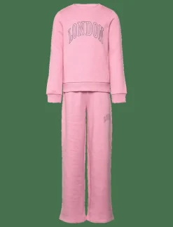 KOGLINNA CITY SWEAT/PANTS SET OT SWT - Set