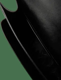 LG SHLDR - Crossbody Bags