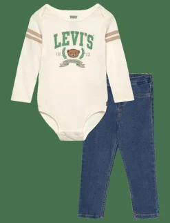 LVB FOOTBALL TEE W/ STRAIGHT J - Set med body