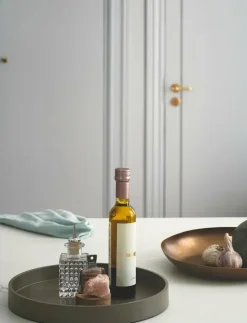 Matt Lacquer Tray - Brickor