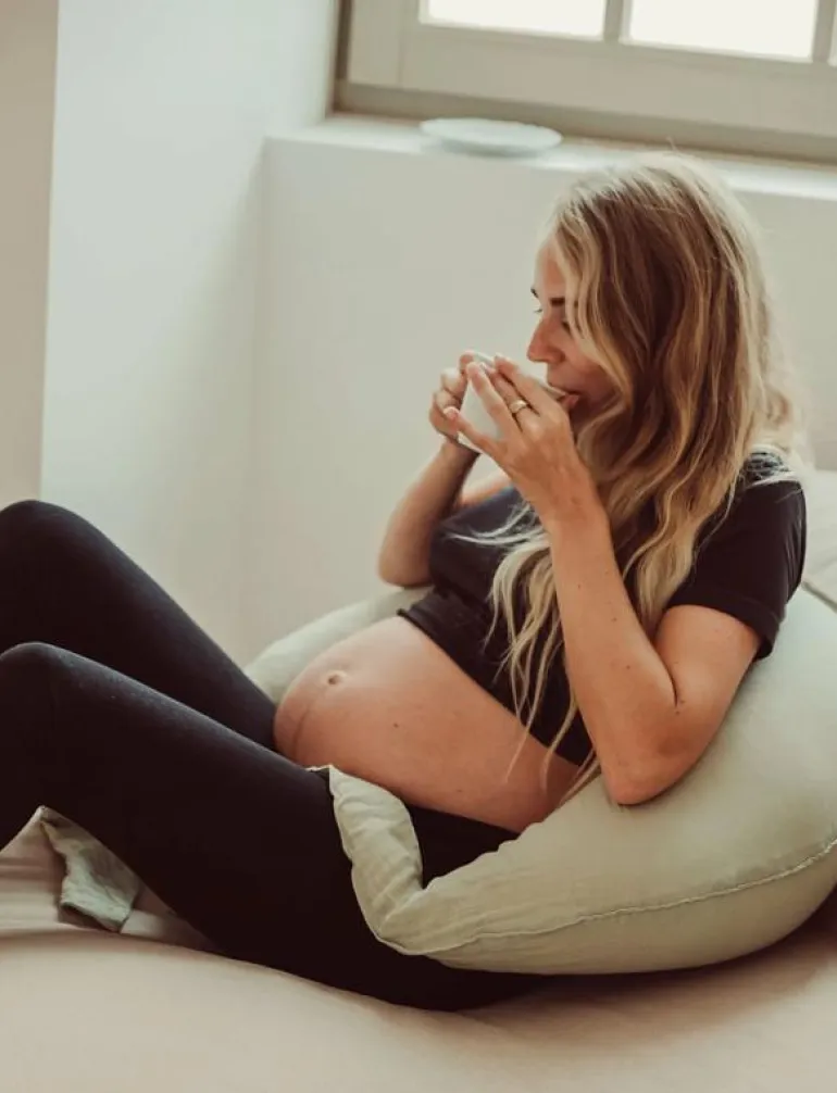 Moon Nursing pillow - Amningskudde