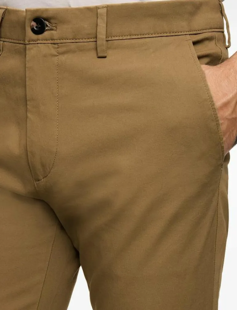 MOTION CHINO TAPER - Chinos