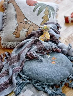 Nann Throw - Filtar & Plädar