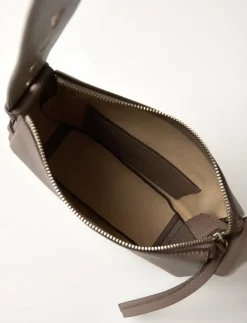 Romy Small Shoulder Bag - Axelremsväskor