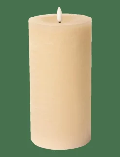 Rustic finish LED pillar candle - Dekoration