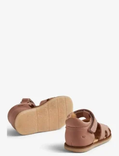 Sandal Lowe - Sandaler