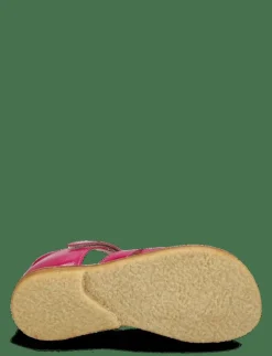 Sandals - flat - closed toe - - Sandaler