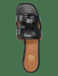 Sandals - Sandaler