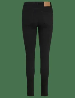 Shelly Amott - Skinny Jeans