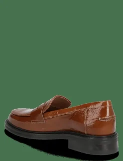 Shoes - Loafers