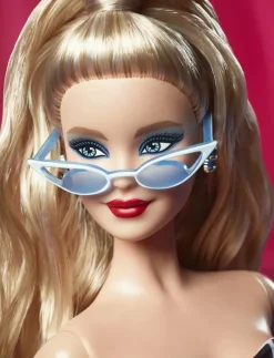 Signature 65TH Blue Sapphire Anniversary Doll - Dockor