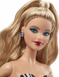 Signature 65TH Blue Sapphire Anniversary Doll - Dockor