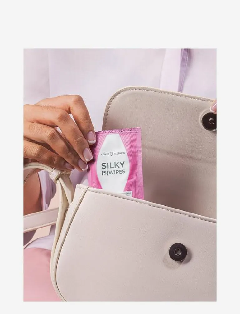 Silky Swipes - Beauty