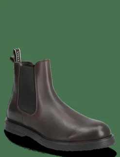 Stanley Black - Chelsea boots
