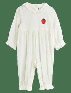Strawberry emb schiffli jumpsuit - Nederdelar