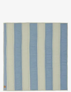Striped Quilted Blanket - Filtar & täcken