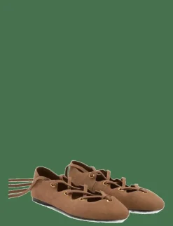 Suede ballet flats with crossed straps - Ballerinas