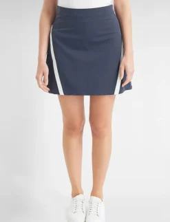 SWIFT SKORT - Skorts