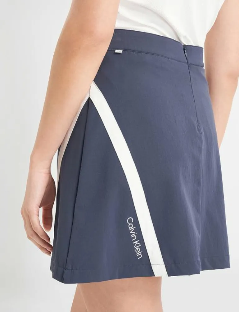 SWIFT SKORT - Skorts