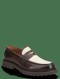 T51 2620 - Loafers