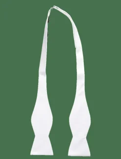 The White Self Tie Bow Tie - Flugor