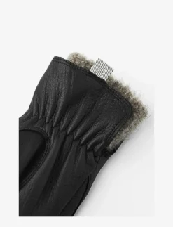 Tiril Mitt Black - Tumvantar