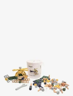 Wooden construction set in bucket - Byggsats
