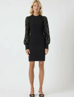 YASDOTME LS KNIT DRESS S. NOOS - Korta klänningar